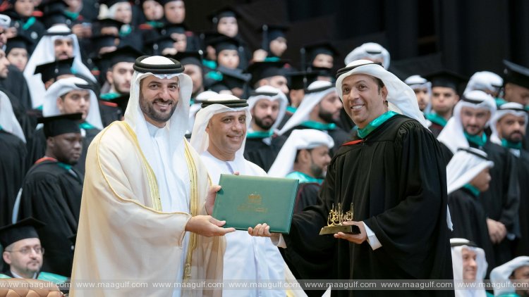 Sultan bin Ahmed attends graduation of UOS’s students